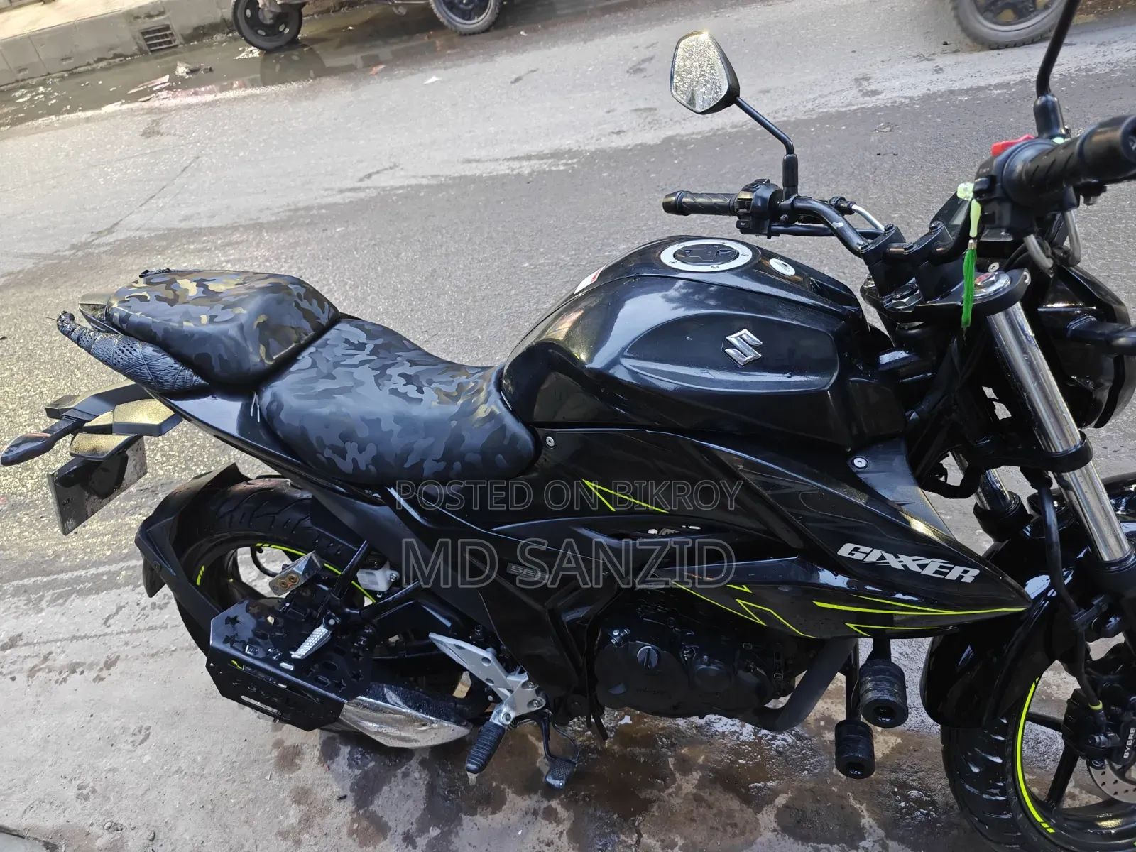 New Suzuki 2025 Black