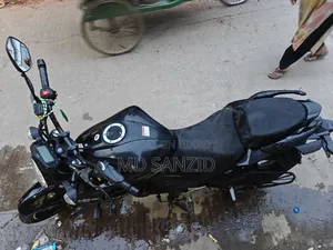 New Suzuki 2025 Black