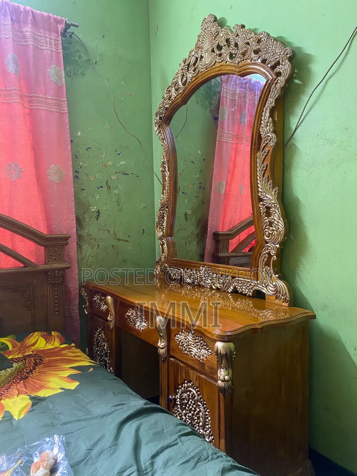 New Chittagong Teak Wood Dressing Table