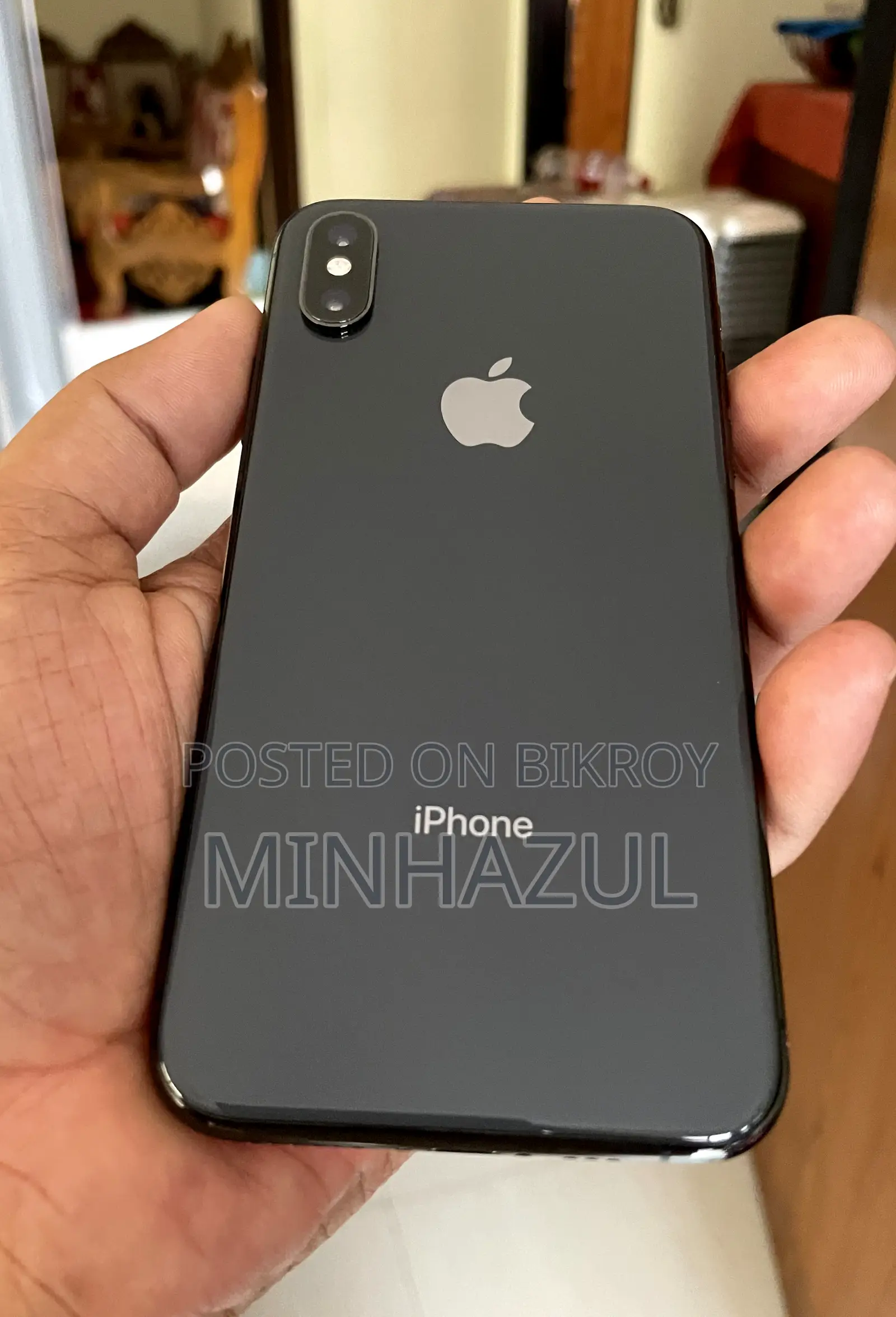 অ্যাপল আইফোন এক্সএস ৬৪ জিবি কালো