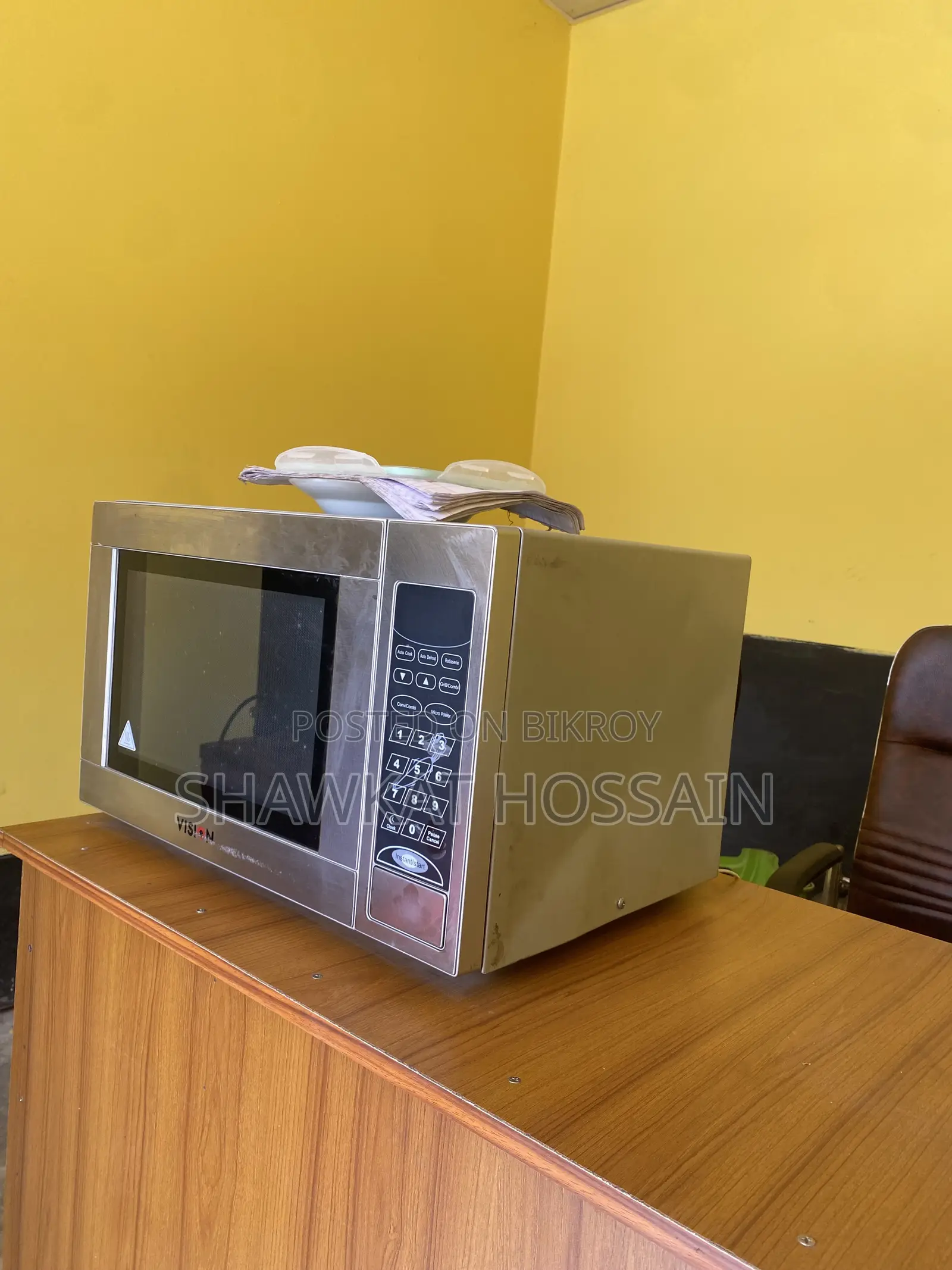 A Vision Micro Wave Oven