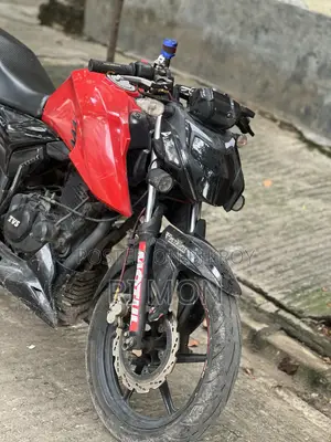 TVS Apache 160 4V 2021 Red