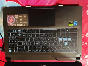 Laptop MSI Cyborg 15 16GB Intel Core i7 SSD 1T