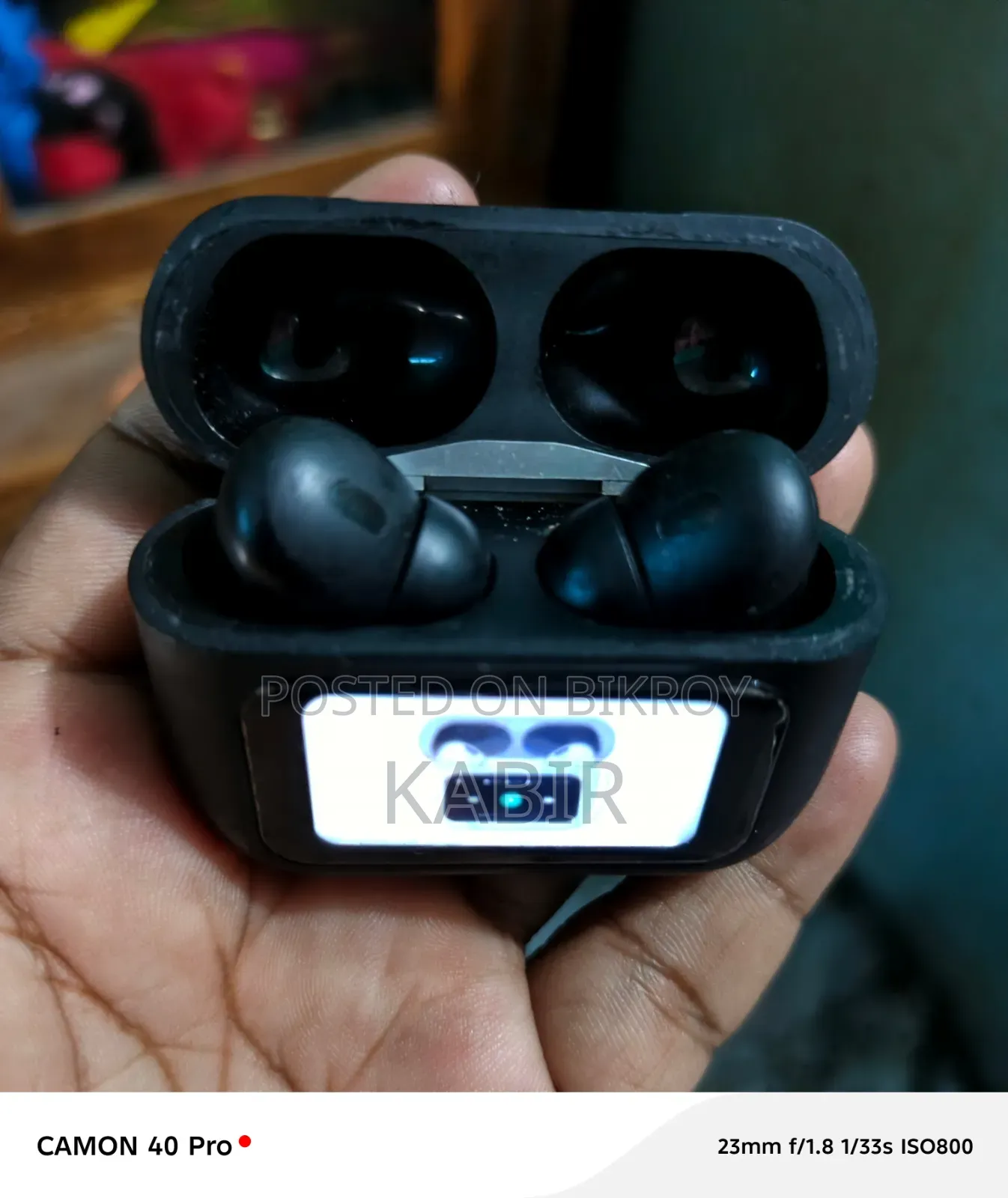Earbuds
