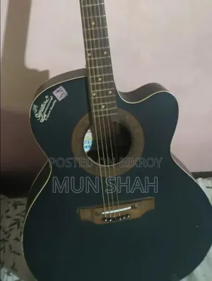 Original Signature Guitar. Selling because I need money urgently.