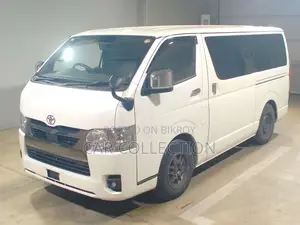 Toyota HiAce 2022 Pearl