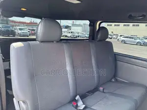 Toyota HiAce 2022 Pearl