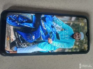 Realme Narzo 50 64 GB