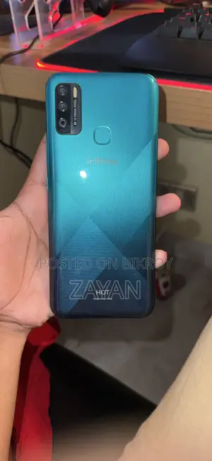 Infinix Hot 9 Play 32 GB Blue