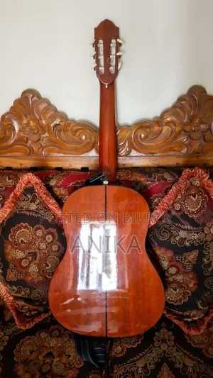 Guitar for Sell Custom Cg120