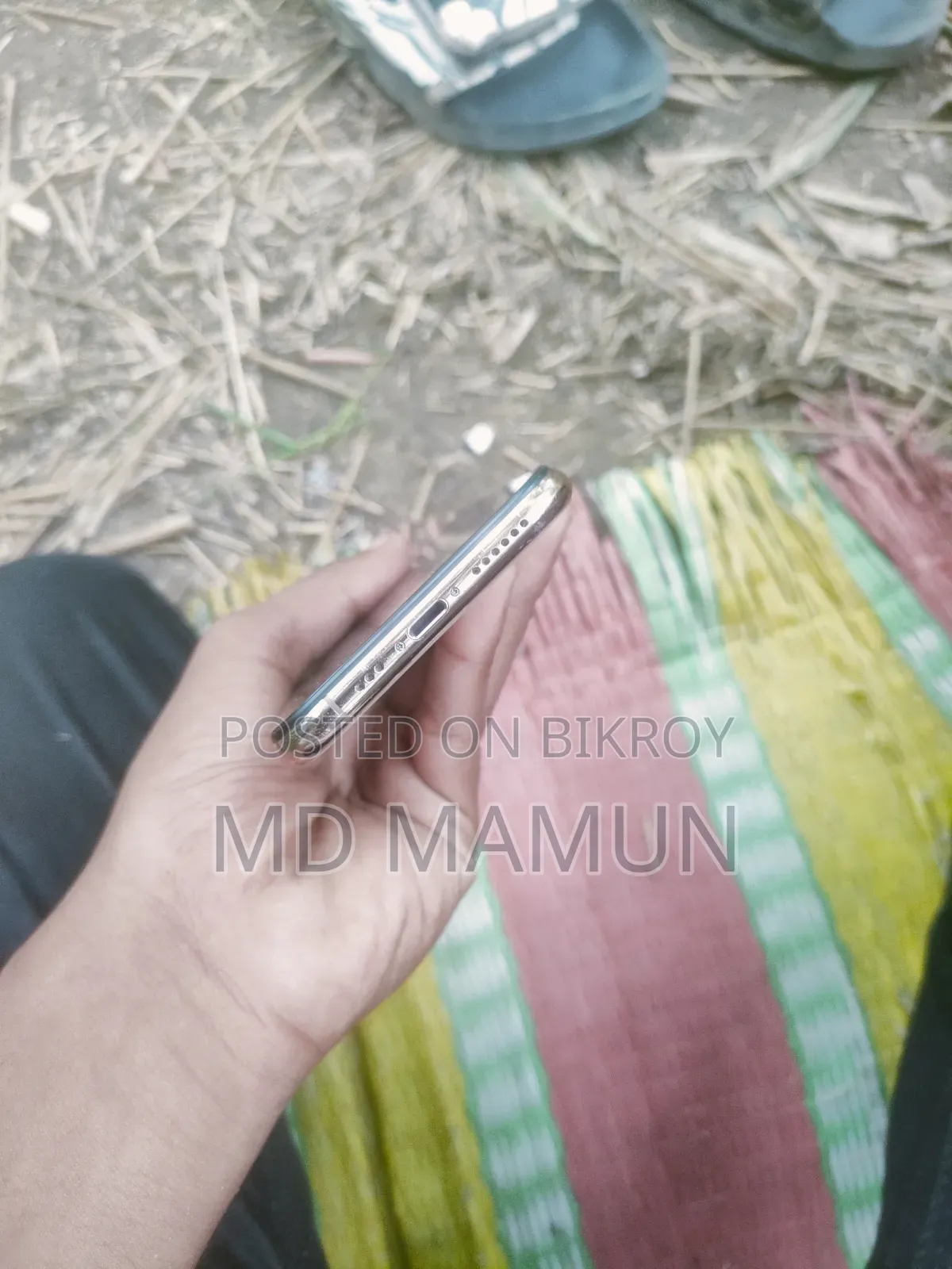 অ্যাপল আইফোন এক্সএস ২৫৬ জিবি গোল্ড