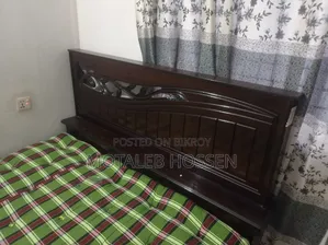 5/7 Malaysian Wood Bed