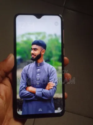 Vivo V11i 128 GB