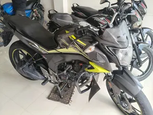 Honda Hornet 2019 Purple