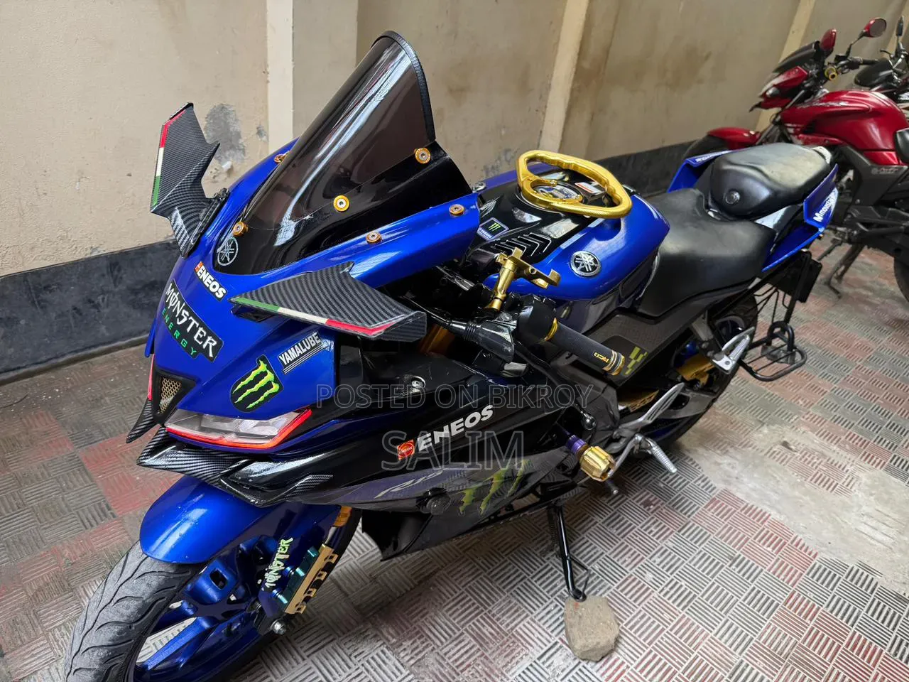 ইয়ামাহা আর১৫ ভি৩ ২০২৩ নীল