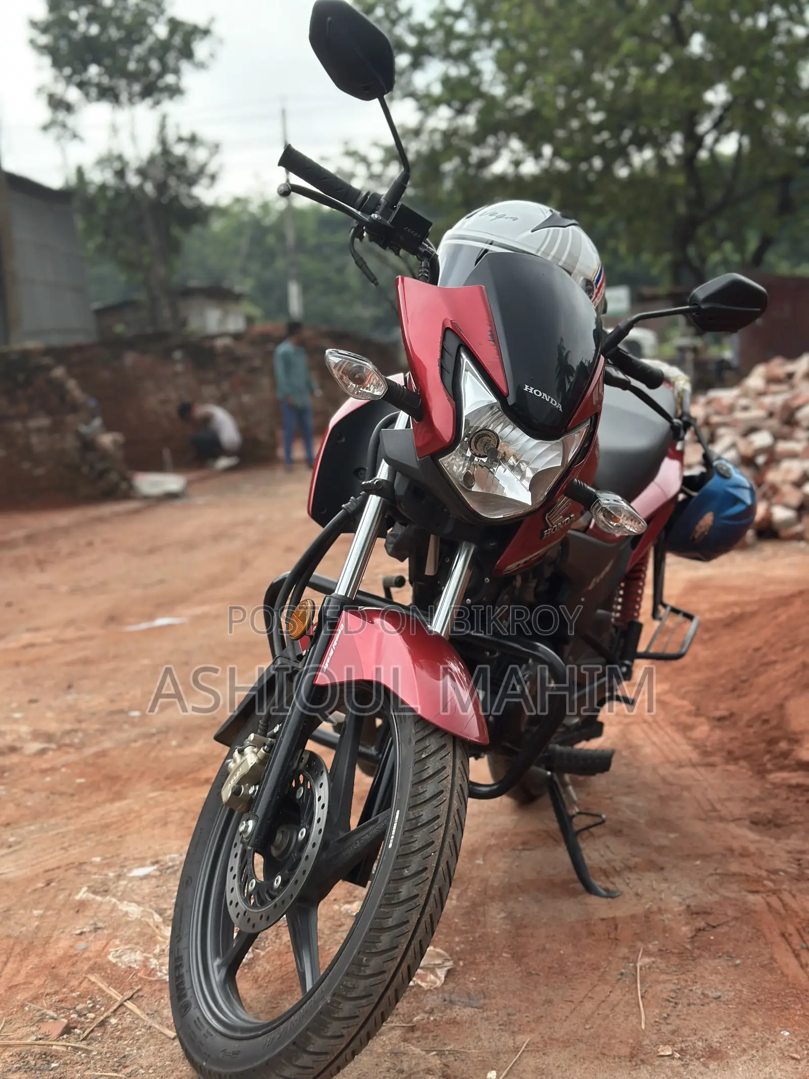 Honda 2025 Red