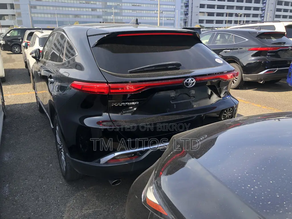 Toyota Harrier Z 2021 Black