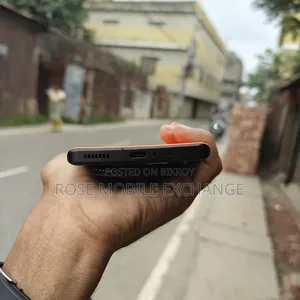 iQOO 512 GB