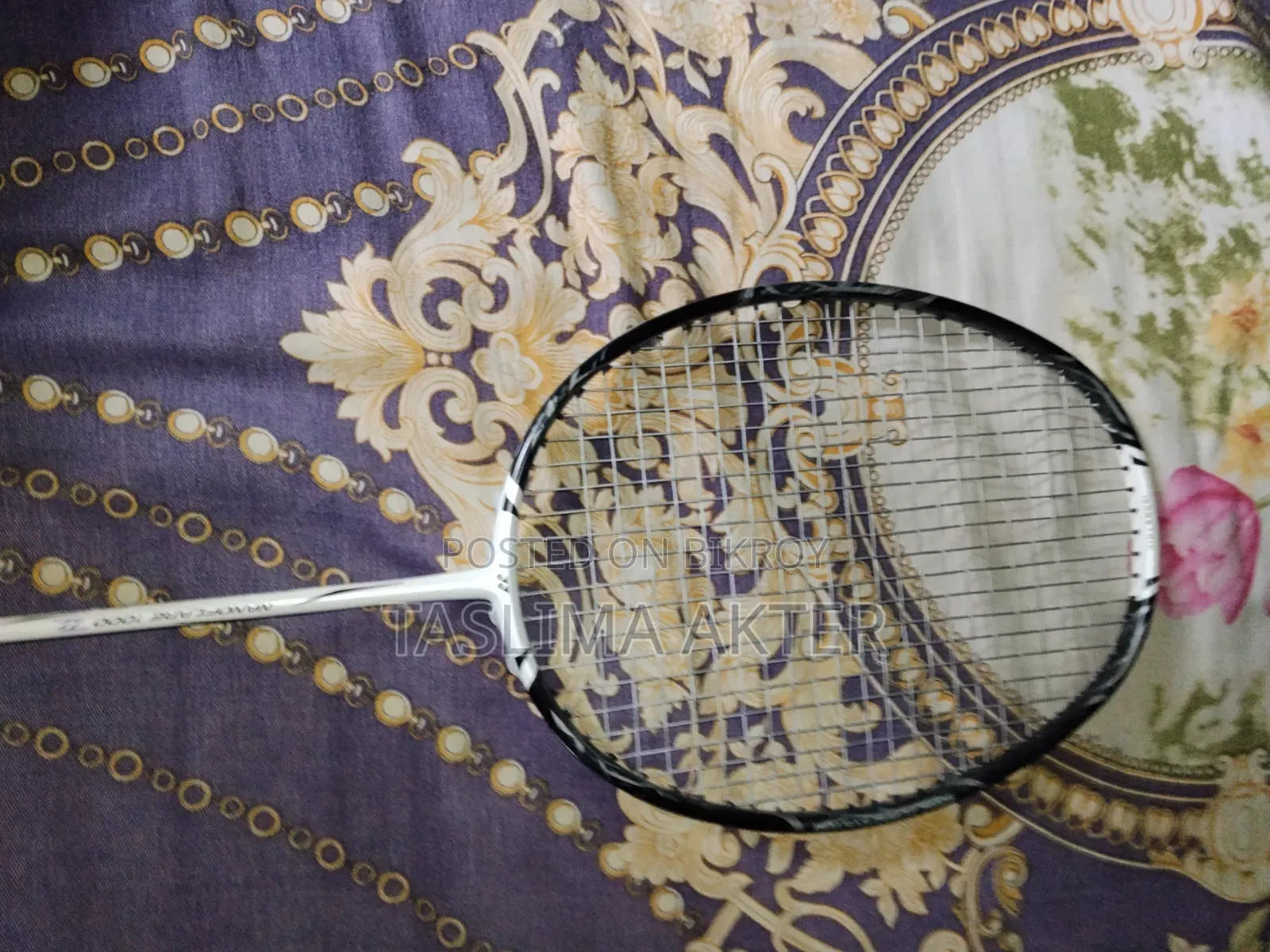 ইয়োনেক্স ন্যানোফ্লেয়ার ১০০০ জেড র‍্যাকেট