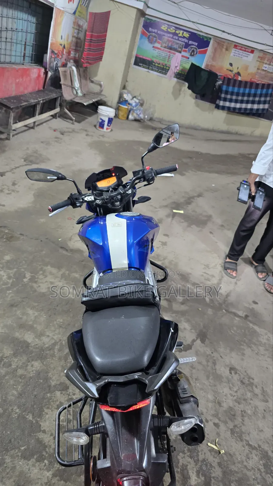 TVS Apache 160 4V 2020 Blue