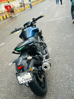 Yamaha 2021 Blue