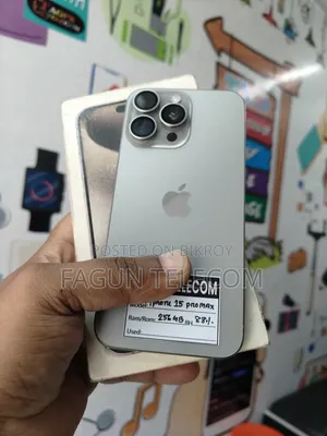 Apple iPhone 15 Pro Max 256 GB Silver