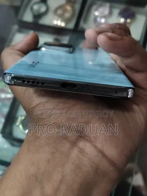 Vivo V30 Pro 256 GB