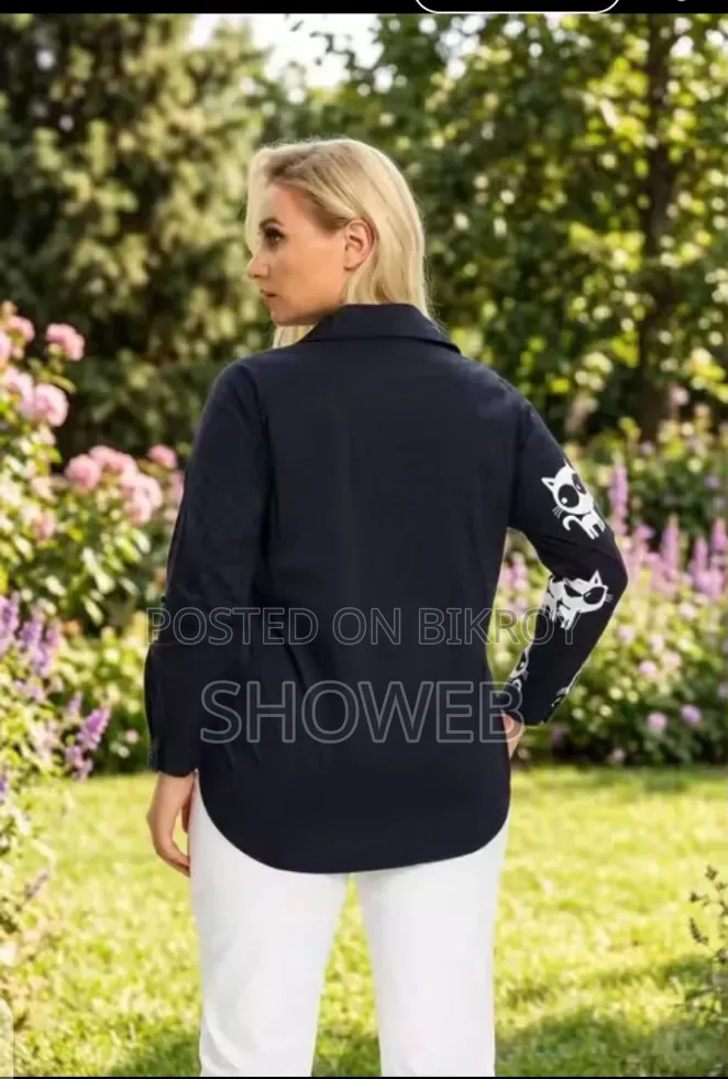 Women Navy Blue Cat Paint Long Sleeve