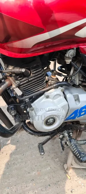 Bajaj Platina 100 2021 Red