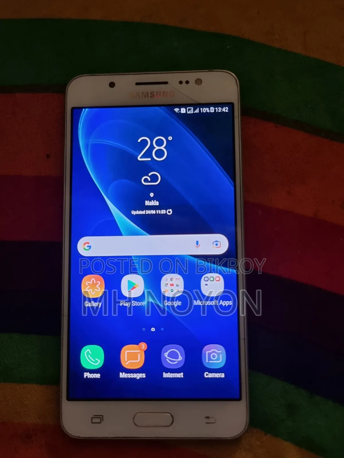 Samsung Galaxy J5 16 GB White
