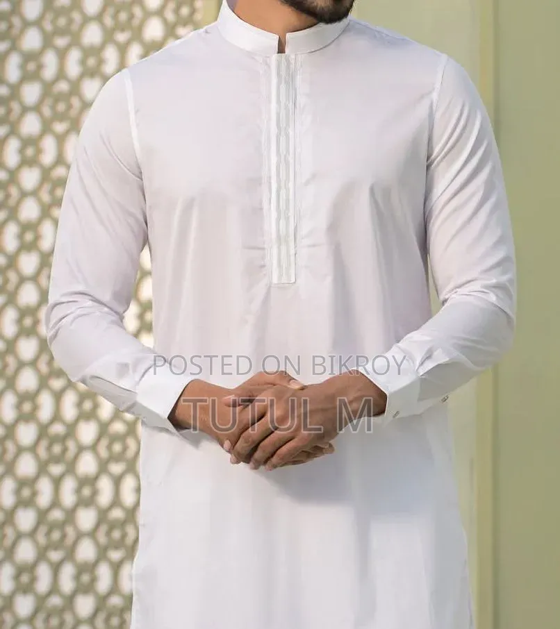 শোরুমের পান্জাবি অনেকগুলো আছে। কম দামে সেল দিবো।।