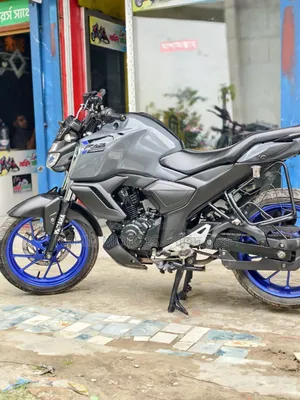 Yamaha FZS V3 2023 White