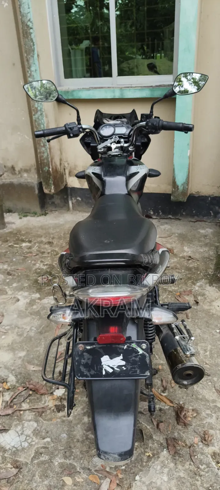 Bajaj Discover 125 2022 Black