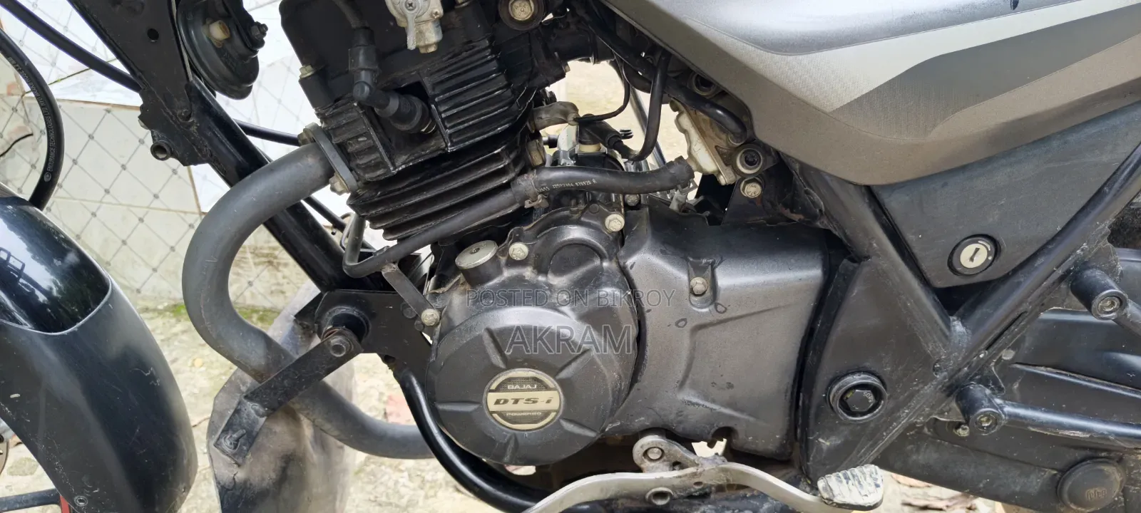Bajaj Discover 125 2022 Black