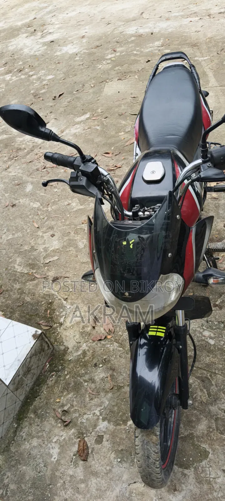 Bajaj Discover 125 2022 Black