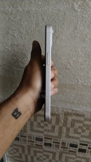 অ্যাপল আইফোন ১৩ ১২৮ জিবি সিলভার