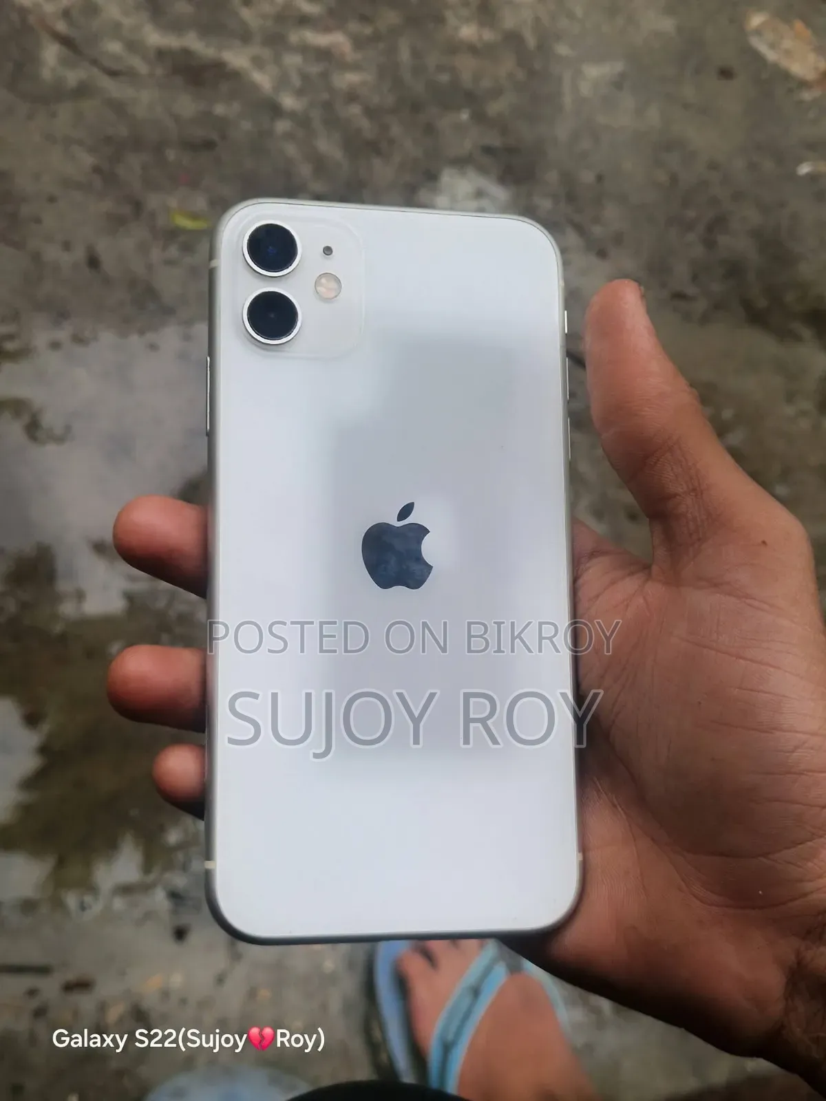 অ্যাপল আইফোন ১১ ৬৪ জিবি হোয়াইট