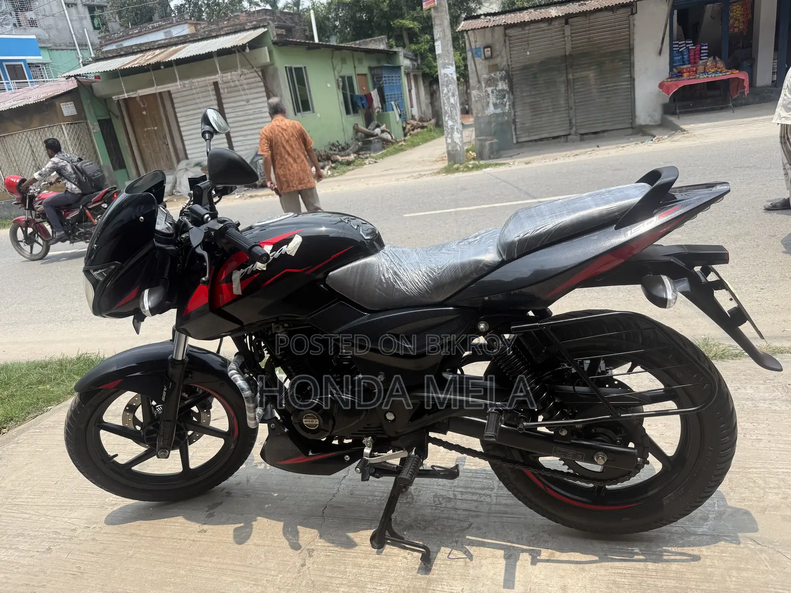 Bajaj Pulsar 150 2023 Black