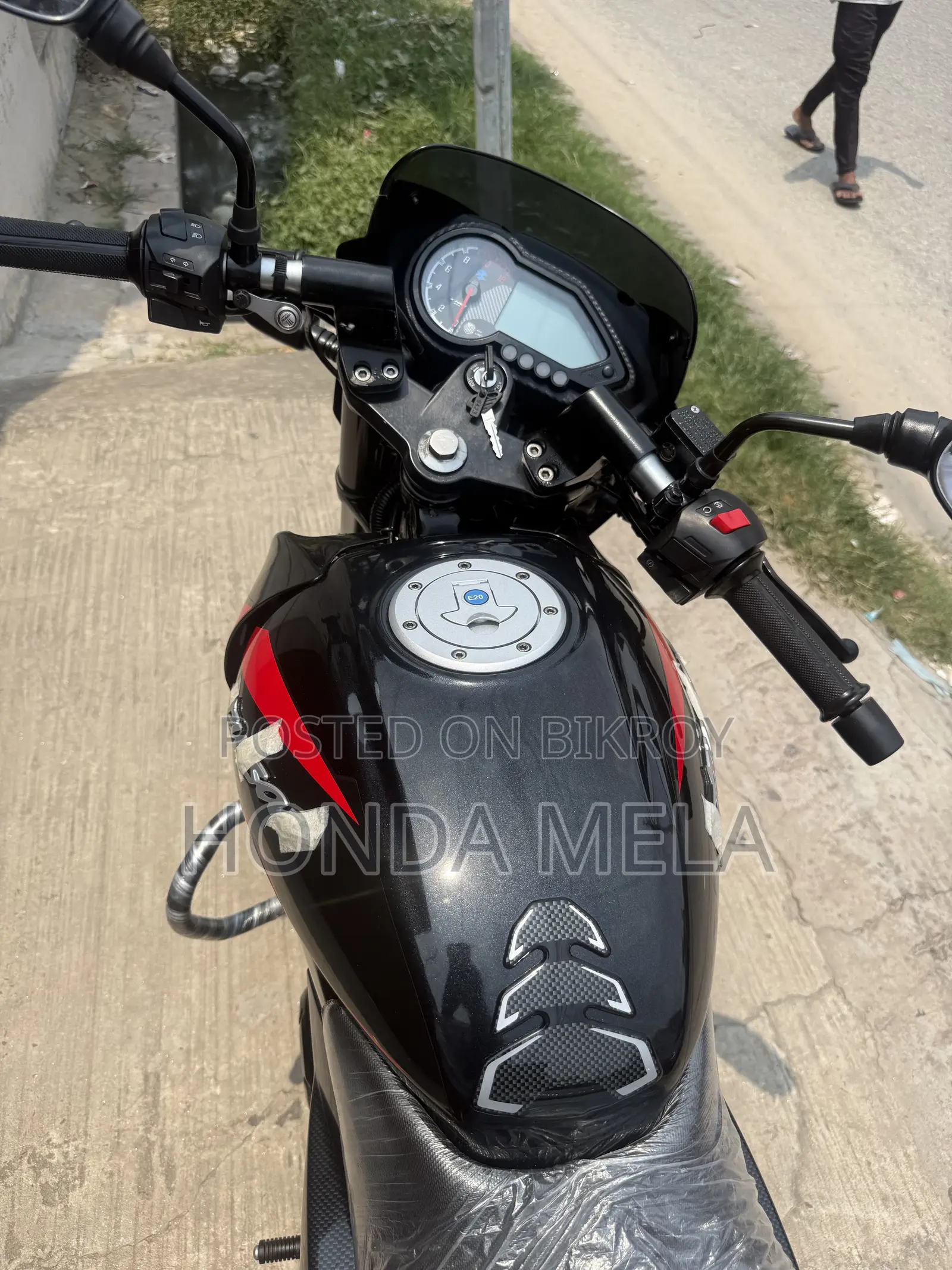 Bajaj Pulsar 150 2023 Black
