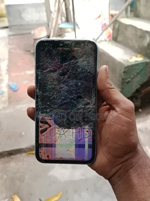 Apple iPhone XR 64 GB Green