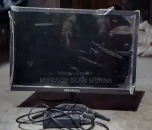 19-inch Monitor