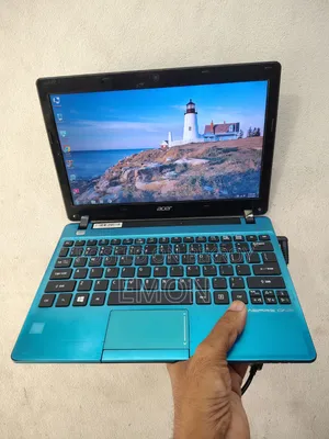 Laptop Acer Aspire 3000 4GB SSD 350GB