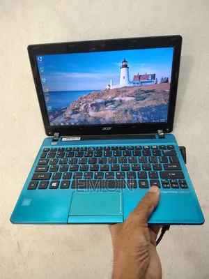 Laptop Acer Aspire 3000 4GB SSD 350GB