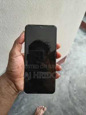 Vivo Y18 128 GB
