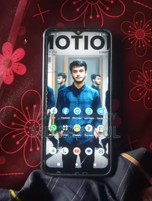 Vivo Y12 32 GB Blue