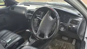Toyota Corolla 1994 White