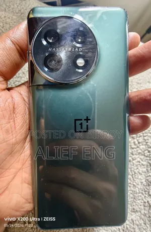 ওয়ানপ্লাস ১১ ২৫৬ জিবি সবুজ