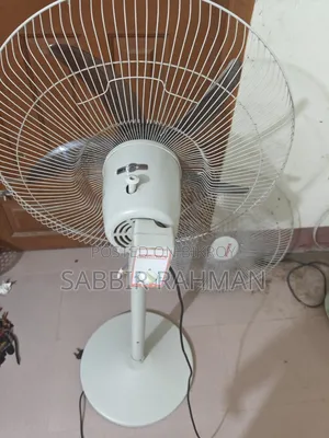 Stand Fan (Khaitan)