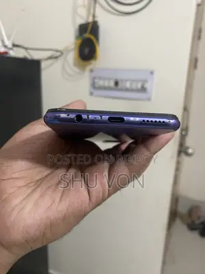 Vivo V20 128 GB Purple