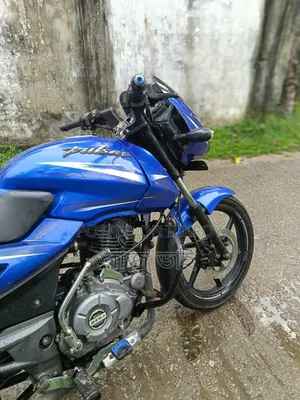 Bajaj Pulsar 150 2019 Blue